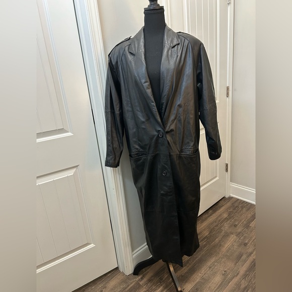 Forenza Jackets & Blazers - Vintage Women's Black Leather Coat 100% Leather‎ 90s Goth